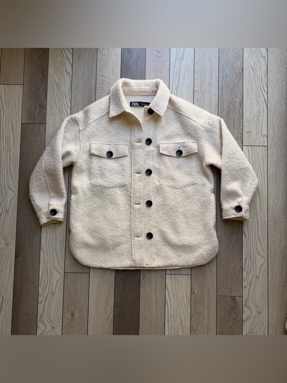 Zara Women’s Ivory Fuzzy Overshirt Knit Shacket size XS